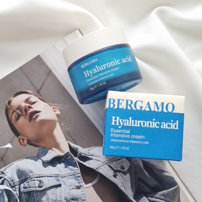Увлажняющий крем для лица с гиалуроновой кислотой Bergamo Hyaluronic Acid Essential Intensive Cream