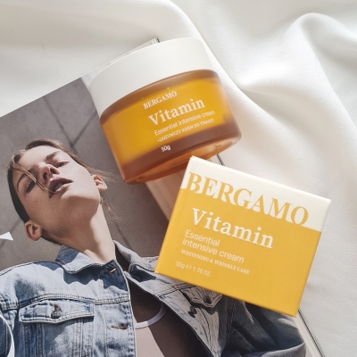 Витаминный крем для лица Bergamo Vitamin Essential Intensive Cream